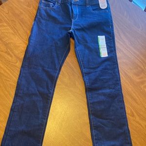 I’m trying to sell these dark blue jeans